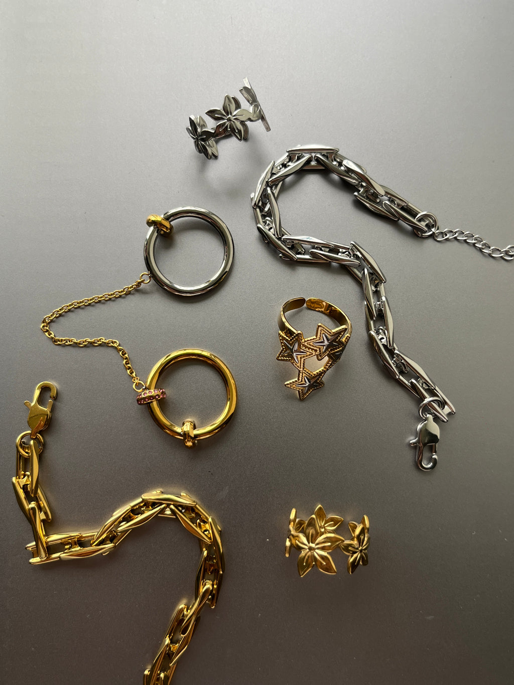 Triple Star Ring