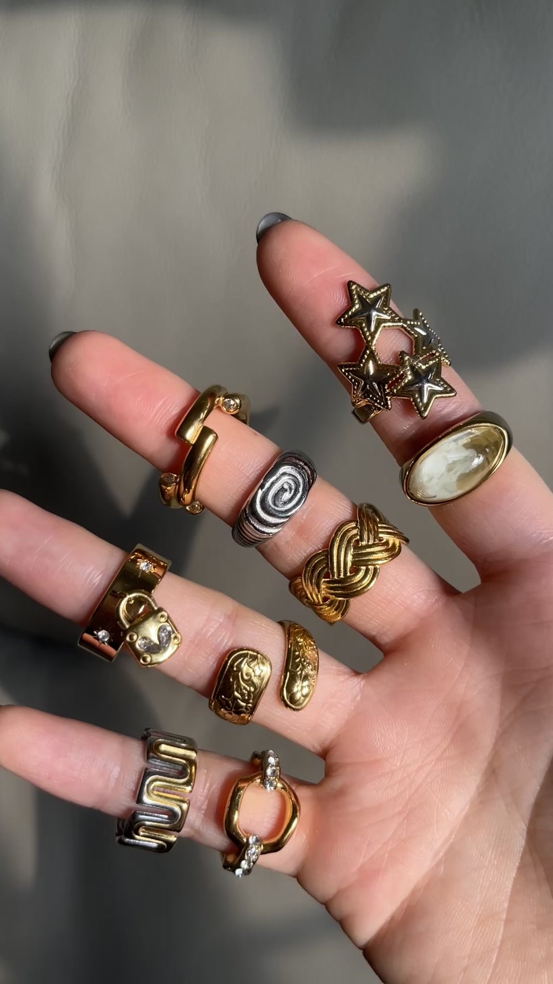 Laine Ring